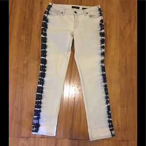 Jessica Simpson ankle length/crops jeans